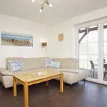 Apartment Haus De Niege Wech: Stylish With Terrace And Access Thiessow