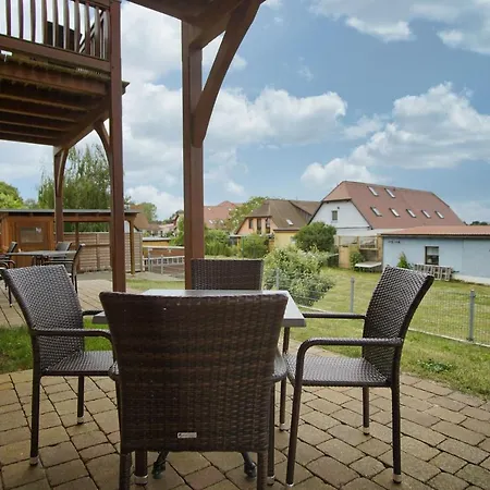 Schicke Mit Terrasse, Gratis Nutzung Vom Ahoi Erlebnisbad Und Sauna In Sellin - Haus De Niege Wech 02 *