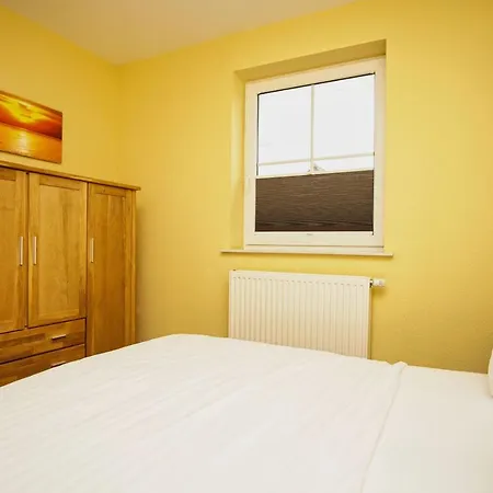 Haus De Niege Wech 02 Mit Gratis Nutzung Vom Ahoi Erlebnisbad Und Sauna In Sellin Apartmán