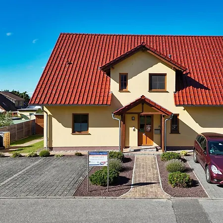 Apartmán Haus De Niege Wech 02 Mit Gratis Nutzung Vom Ahoi Erlebnisbad Und Sauna In Sellin *