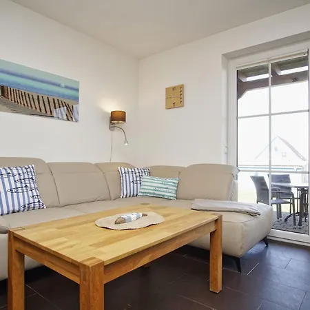 Haus De Niege Wech: Stylish With Terrace And Access