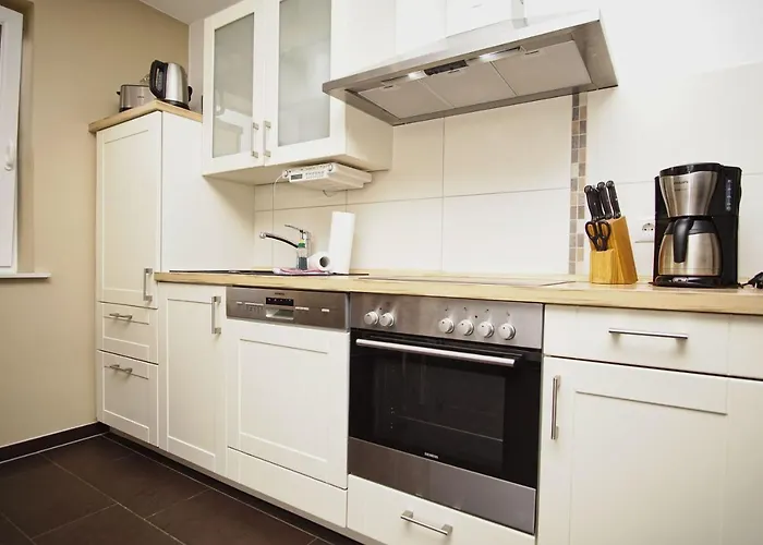 Schicke Mit Terrasse, Gratis Nutzung Vom Ahoi Erlebnisbad Und Sauna In Sellin - Haus De Niege Wech 02 *