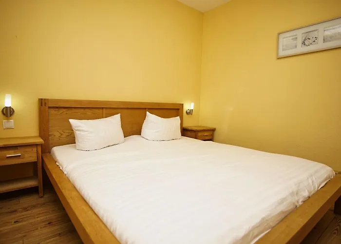 Appartement Schicke Mit Terrasse, Gratis Nutzung Vom Ahoi Erlebnisbad Und Sauna In Sellin - Haus De Niege Wech 02 *